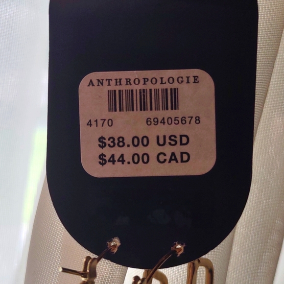 NWT Anthropology oval hoop style gold color earrings - Picture 5 of 5